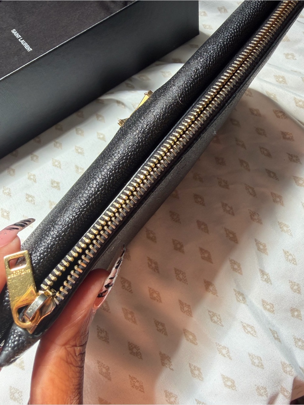 Saint Laurent Black Grain Uptown Leather Clutch with Gold YSL Emblem - Picture 4 of 9